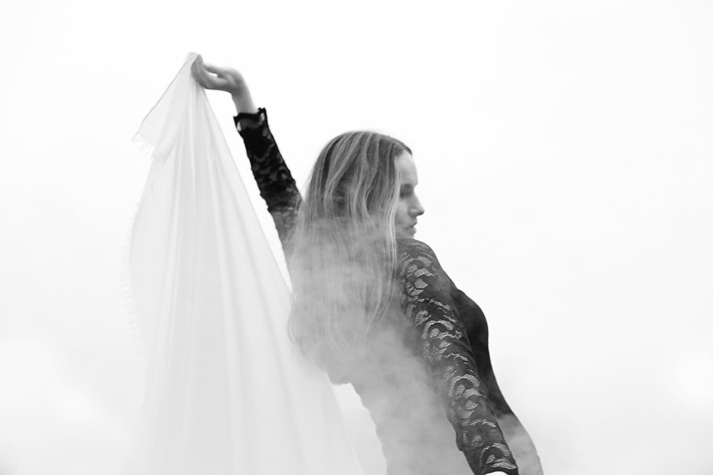f_mensch_frau_nebel_IMG_1182